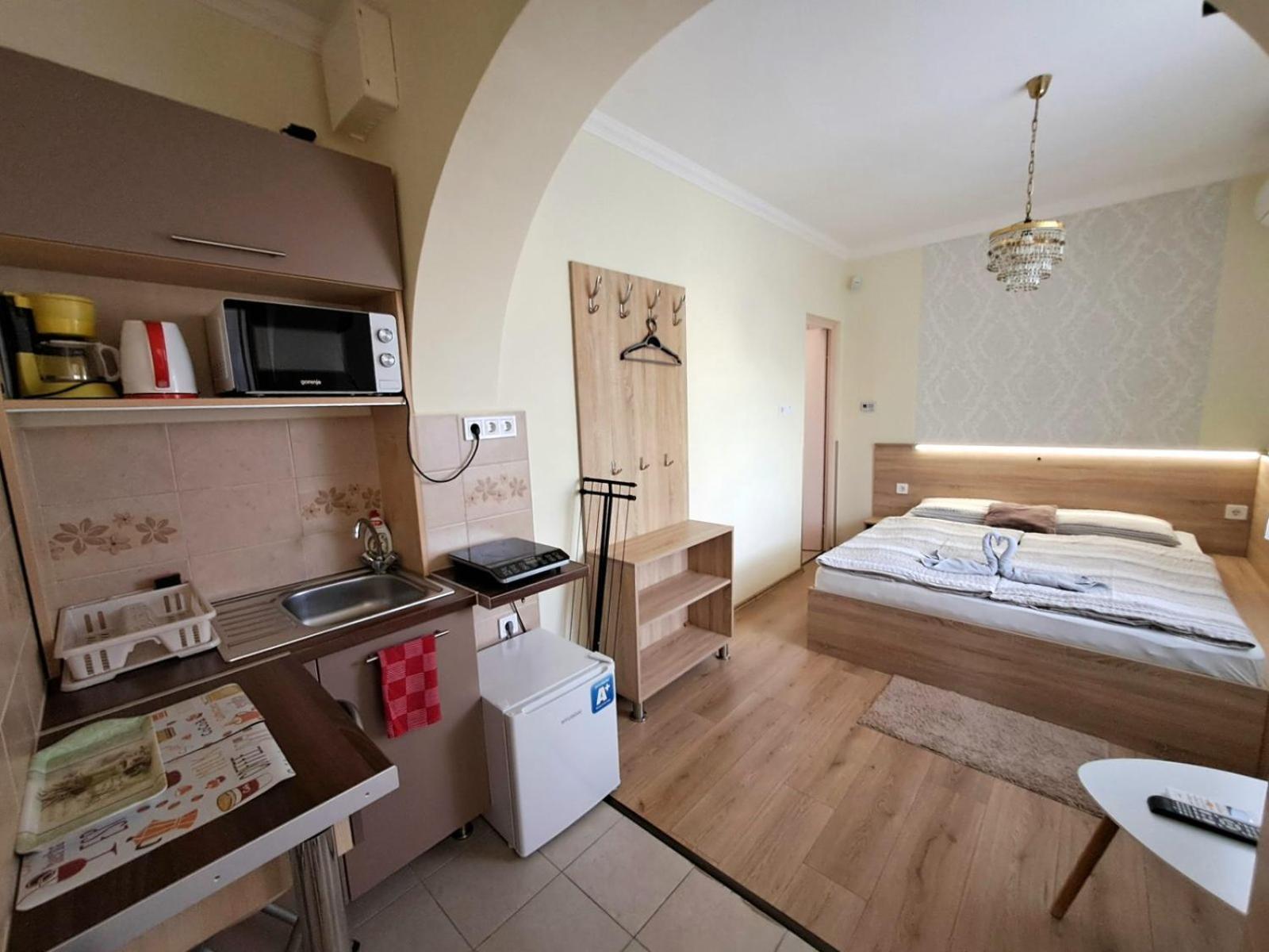 Wesselényi Apartmanház Hajdúszoboszló Exterior foto