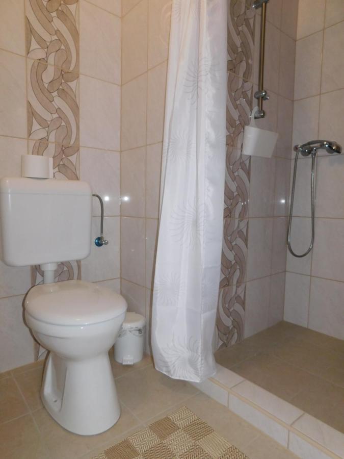 Wesselényi Apartmanház Hajdúszoboszló Exterior foto